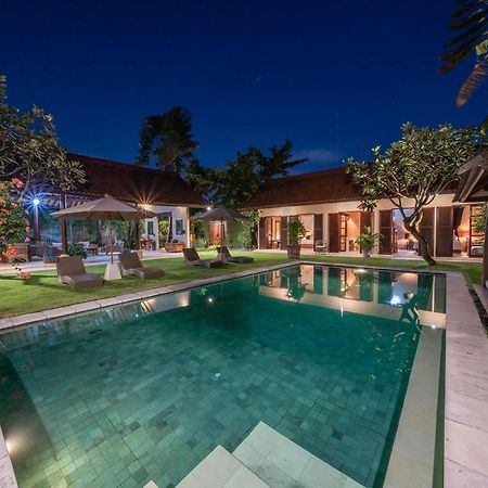Rumi Villas Семиньяк Экстерьер фото