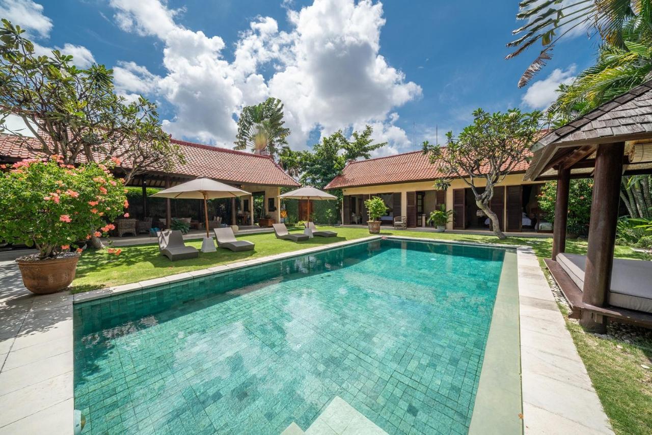 Rumi Villas Семиньяк Экстерьер фото